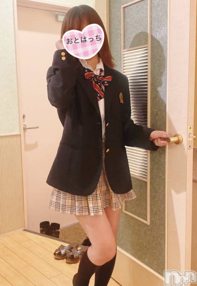 三条デリヘルコスプレ専門店　BLUE MOON(ブルームーン) ふわふわ系美少女＃おとは(23)の11月22日写メブログ「おしりとおっぱいの形褒められました🍑」