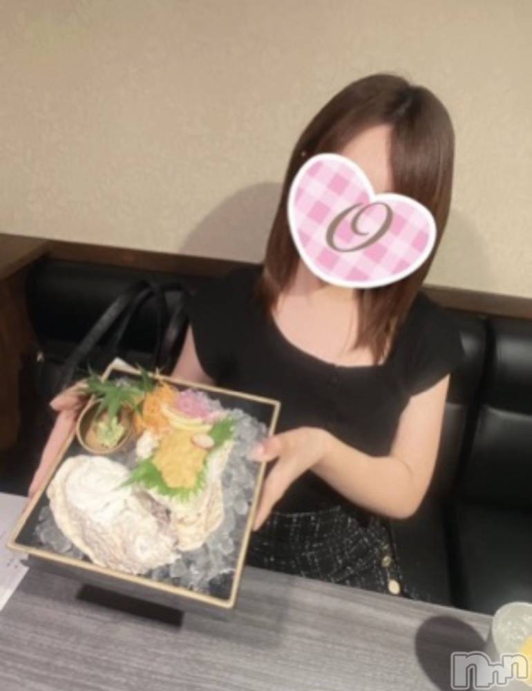 三条デリヘルコスプレ専門店　BLUE MOON(ブルームーン) ふわふわ系美少女＃おとは(23)の1月1日写メブログ「4年目もよろしくお願します 🐉」