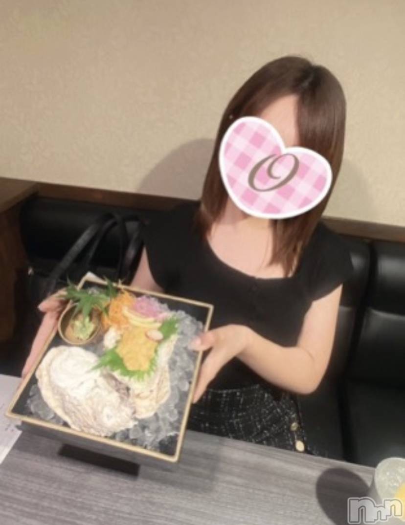 三条デリヘルコスプレ専門店　BLUE MOON(ブルームーン)ふわふわ系美少女＃おとは(23)の2024年1月1日写メブログ「4年目もよろしくお願します 🐉」