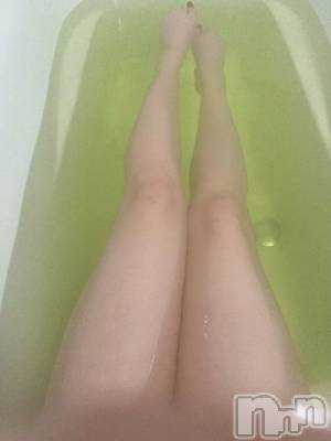 長岡デリヘル BIANCA～主人の知らない私～長岡店(ビアンカナガオカテン) 甲坂　すず(32)の10月11日写メブログ「🥹ྀི🥹ྀི🥹ྀི」