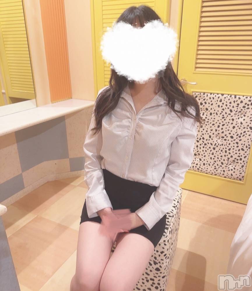 新潟デリヘルOffice Amour(オフィスアムール) みずは/ヘルス課(21)の11月26日写メブログ「出勤✨」