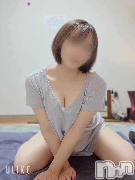 新潟メンズエステ(ハナハナ)の2023年8月8日お店速報「パンジーさん、午前中予約で1000円オフ」