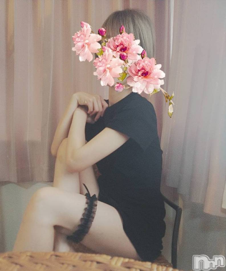 新潟メンズエステ(ハナハナ)の2024年2月12日お店速報「レア出勤のかんなさん1430分から割引でご案内・・」