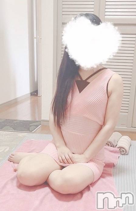 新潟メンズエステ(ハナハナ)の2024年8月22日お店速報「花花こはなさん、某局女子アナ似の色白美人で癒し上手です。新人割引にて」