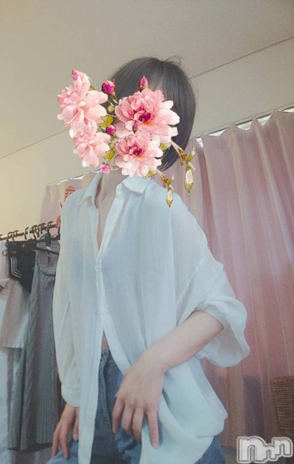 新潟メンズエステ(ハナハナ)の2024年8月28日お店速報「花花かんな14時からの空きありです・・・」