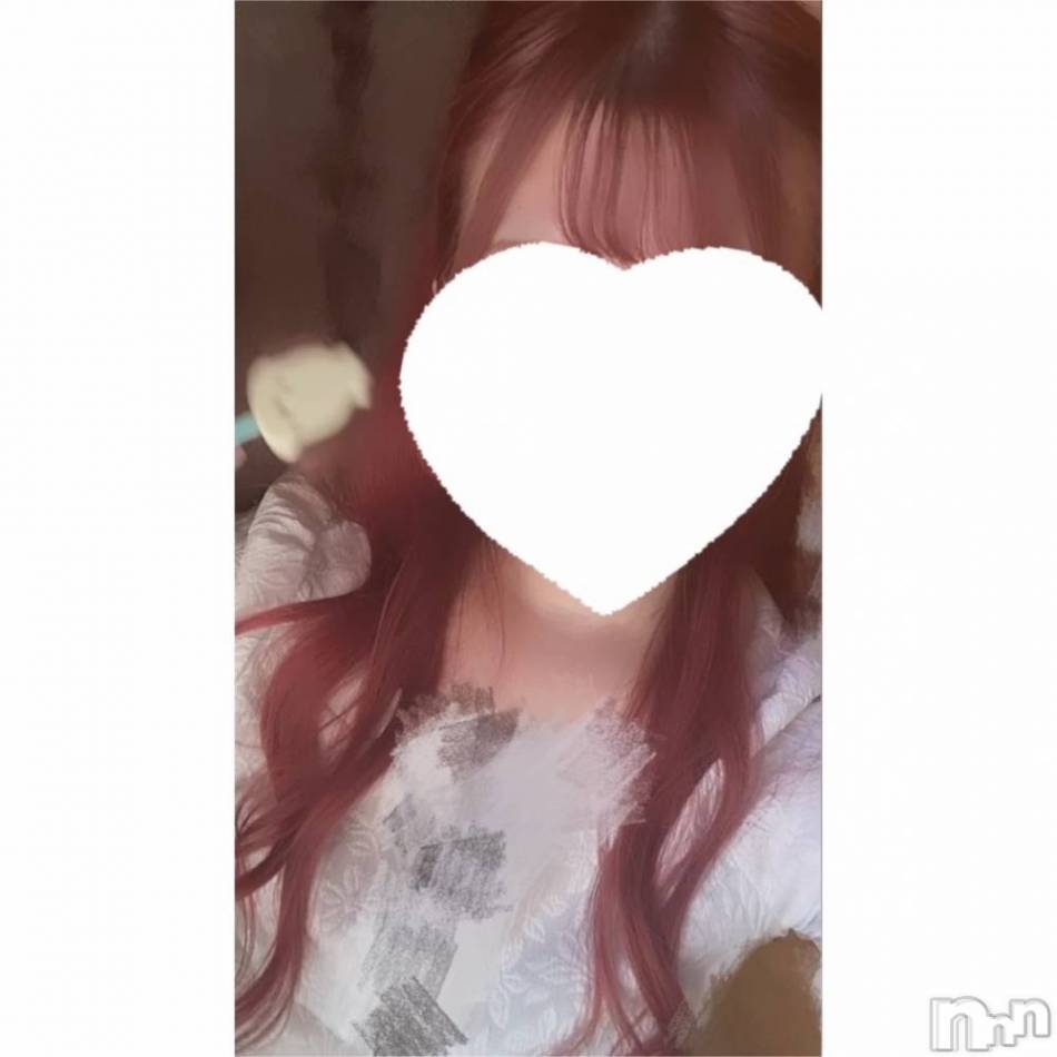 新潟メンズエステ(ハナハナ)の2024年10月22日お店速報「花花らん若くて、色白ぴちぴち可愛い声でお迎えします。先着2名割引あり」