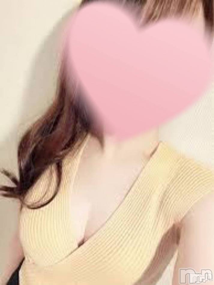 新潟メンズエステ(ハナハナ)の2024年12月10日お店速報「花花あざみさん超色白美人で、超割引にて暖かい部屋での癒し沼へどうぞ～」