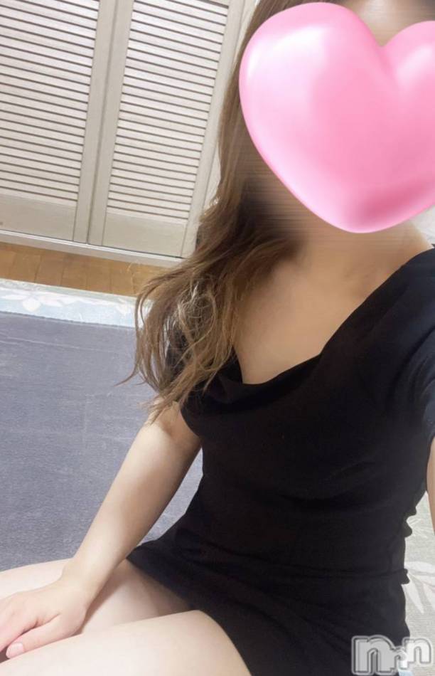 新潟メンズエステ(ハナハナ)の2025年2月27日お店速報「花花 あおいさん90分1万円でご案内可能です♡」