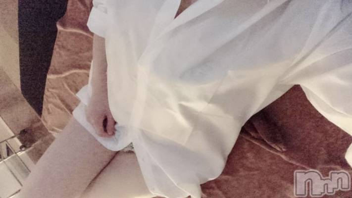 新潟メンズエステ(ハナハナ)の2025年6月13日お店速報「花花 ラスト枠セクシー担当みもざさん割引あります🌿‬」