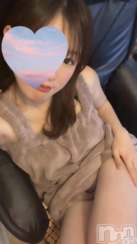 新潟メンズエステ(ハナハナ)の2025年7月16日お店速報「花花 しおんさんラスト枠だけ割引！早い者勝ち✨」