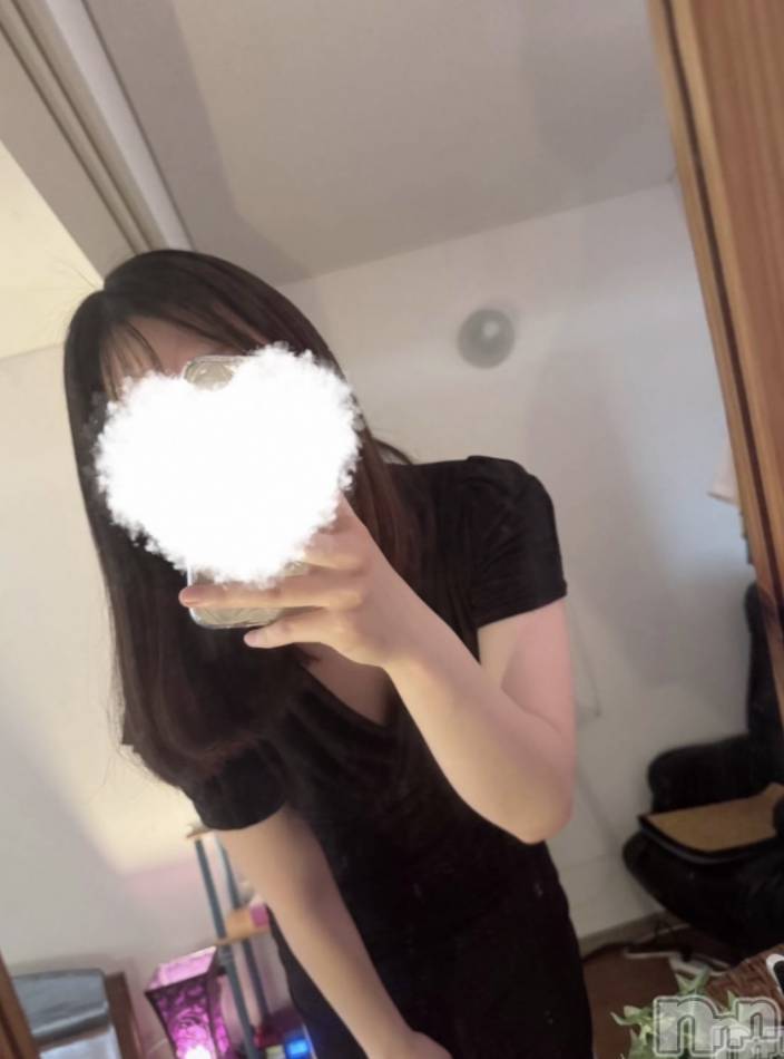 新潟メンズエステ(ハナハナ)の2025年8月12日お店速報「花花 よもぎさん本日完売です🔥🌈❤️」