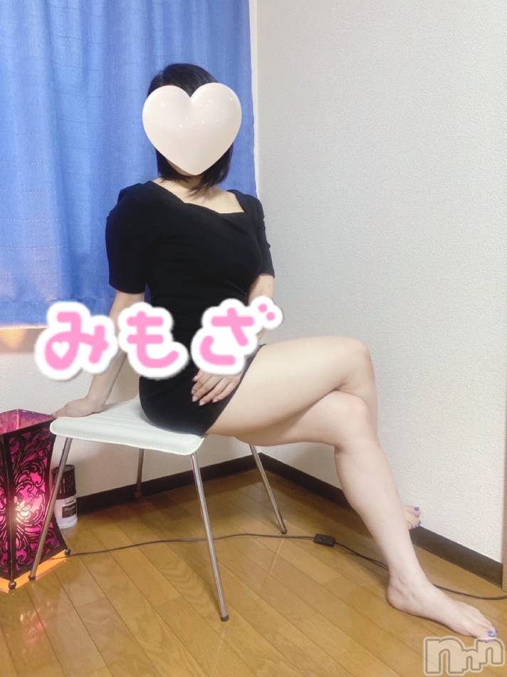 新潟メンズエステ(ハナハナ)の2025年11月3日お店速報「花花 な、な、なんと！90分コース1万円でご案内！早い者勝ち！！」