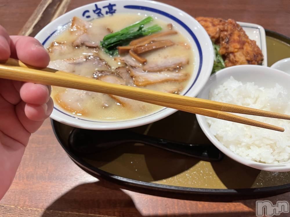 上越デリヘル上越最安値！奥様Deli急便(ジョウエツサイヤスネ！オクサマデリキュウビン) ミケポアイドル　あいは(28)の3月11日写メブログ「美味しご飯😋🍴」