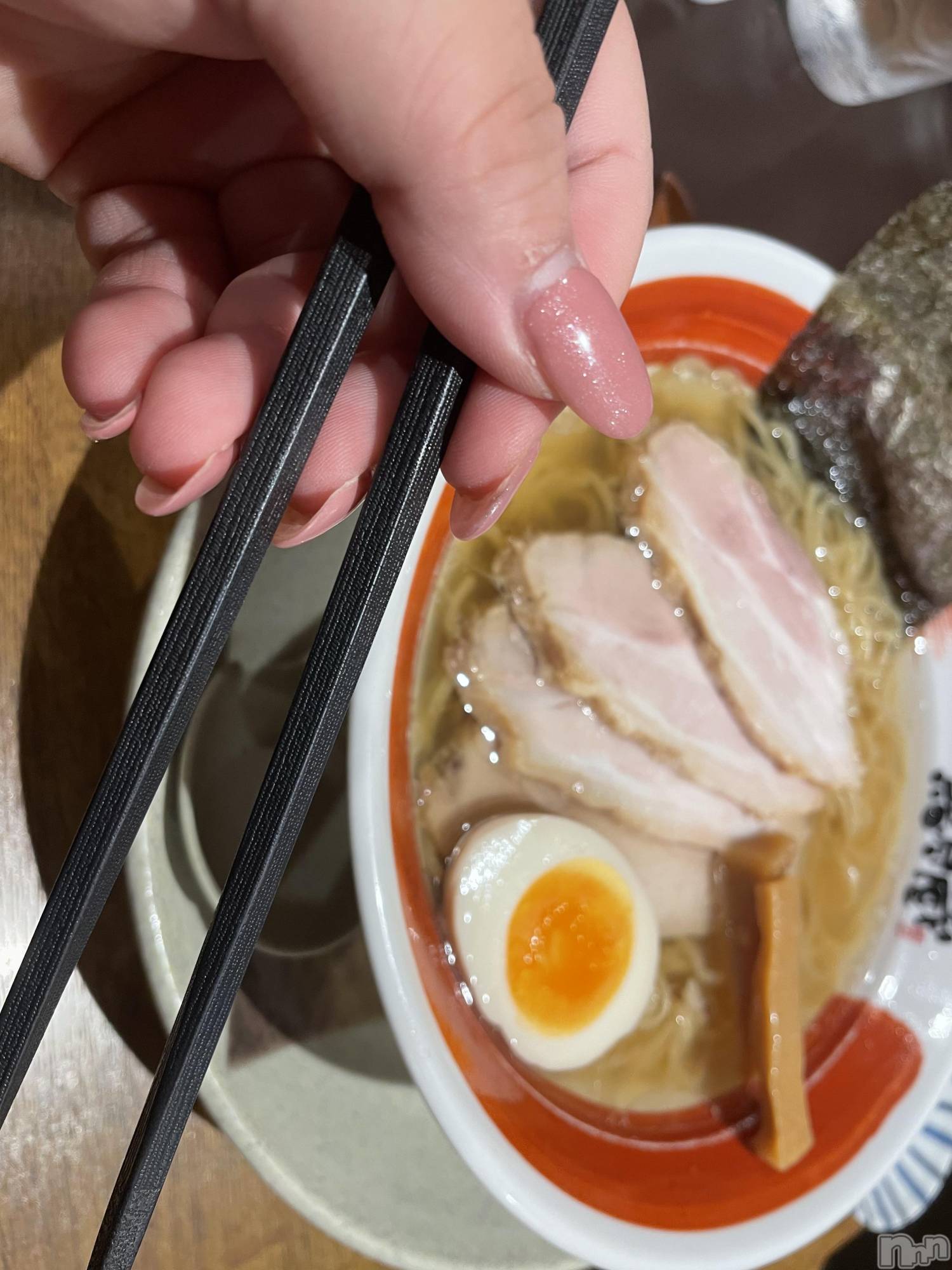 上越デリヘル上越最安値！奥様Deli急便(ジョウエツサイヤスネ！オクサマデリキュウビン)ミケポアイドル　あいは(28)の2025年9月24日写メブログ「おは。」