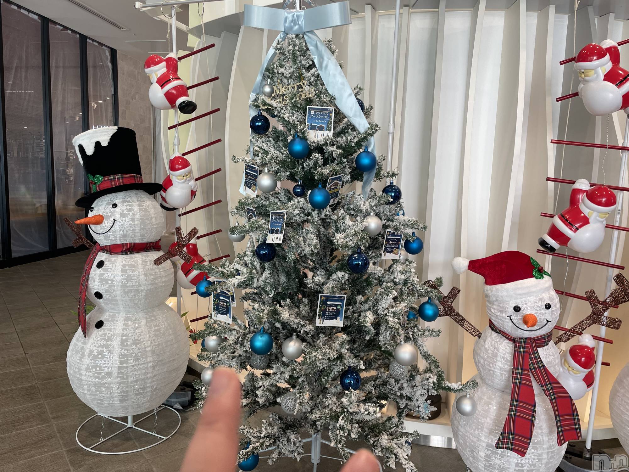 上越デリヘル上越最安値！奥様Deli急便(ジョウエツサイヤスネ！オクサマデリキュウビン)ミケポアイドル　あいは(28)の2025年12月6日写メブログ「お腹ぺこぺこ？」