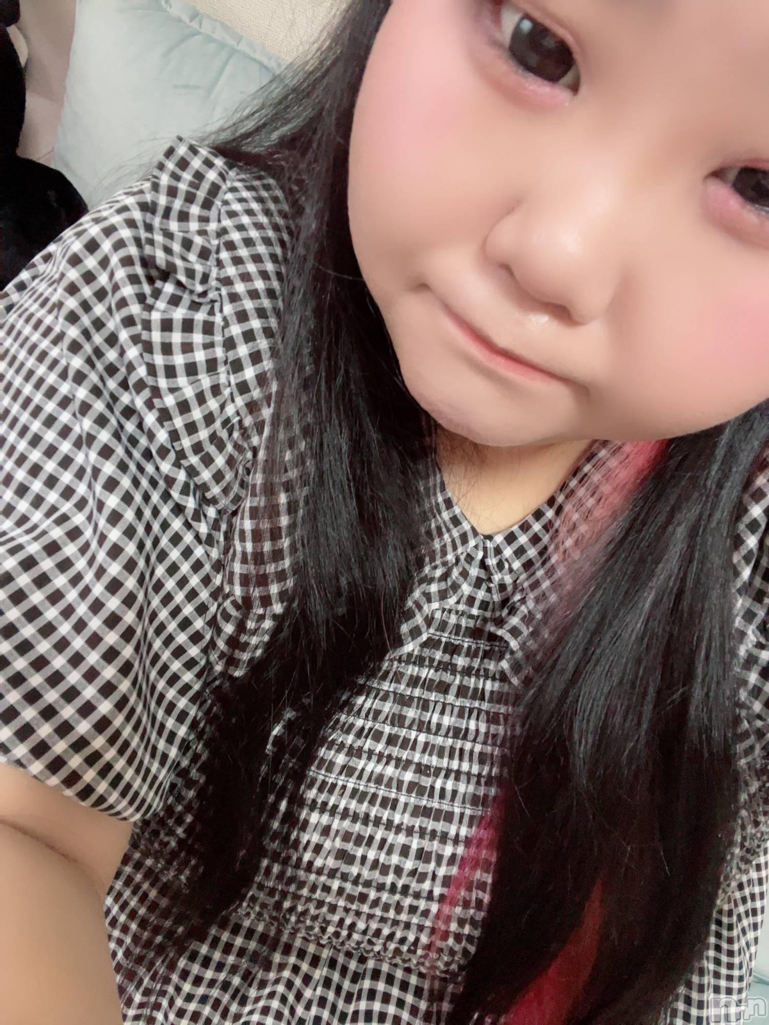 上越デリヘル上越最安値！奥様Deli急便(ジョウエツサイヤスネ！オクサマデリキュウビン)ミケポアイドル　あいは(28)の2026年8月4日写メブログ「配信したりまったりday」