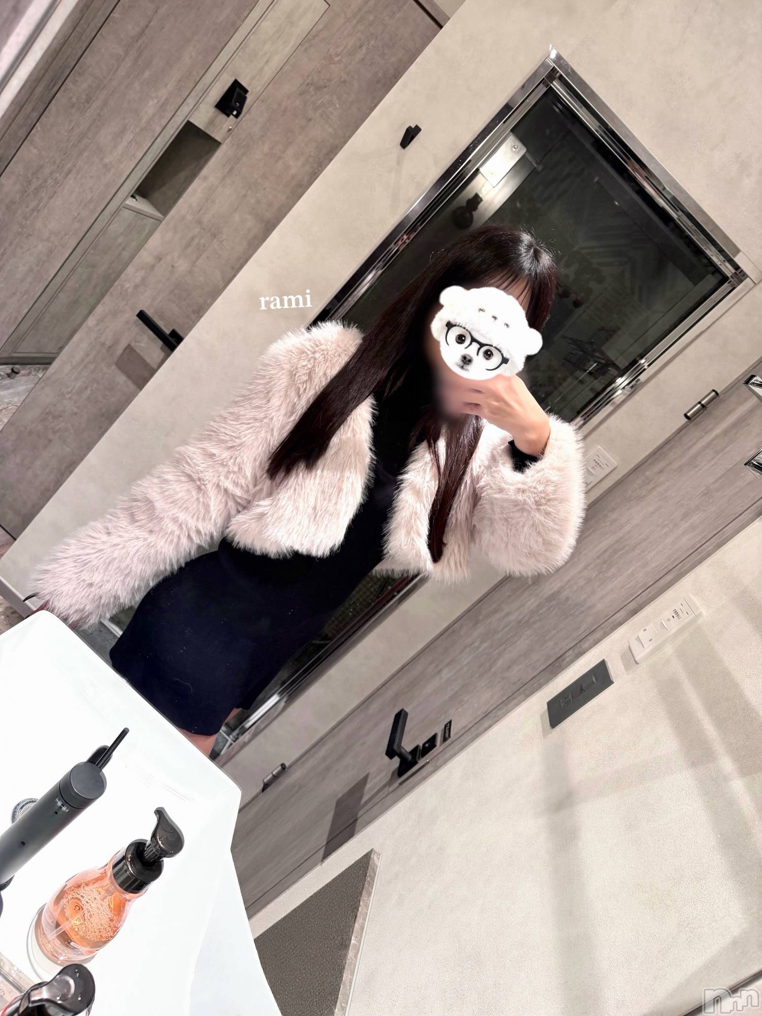 上越デリヘルらぶらぶ　地域密着!!地元新潟女性と会える店(ラブラブ)【レア】らみ★新潟1の天然美巨乳(25)の2026年2月24日写メブログ「最後までみてね🖤」