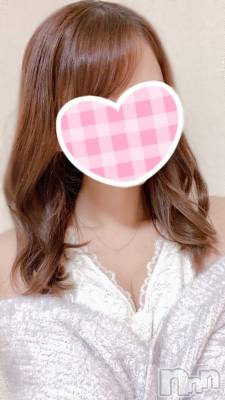 ひかるちゃん(21) 身長156cm、スリーサイズB83(C).W55.H82。新潟手コキ sleepy girl(スリーピーガール)在籍。