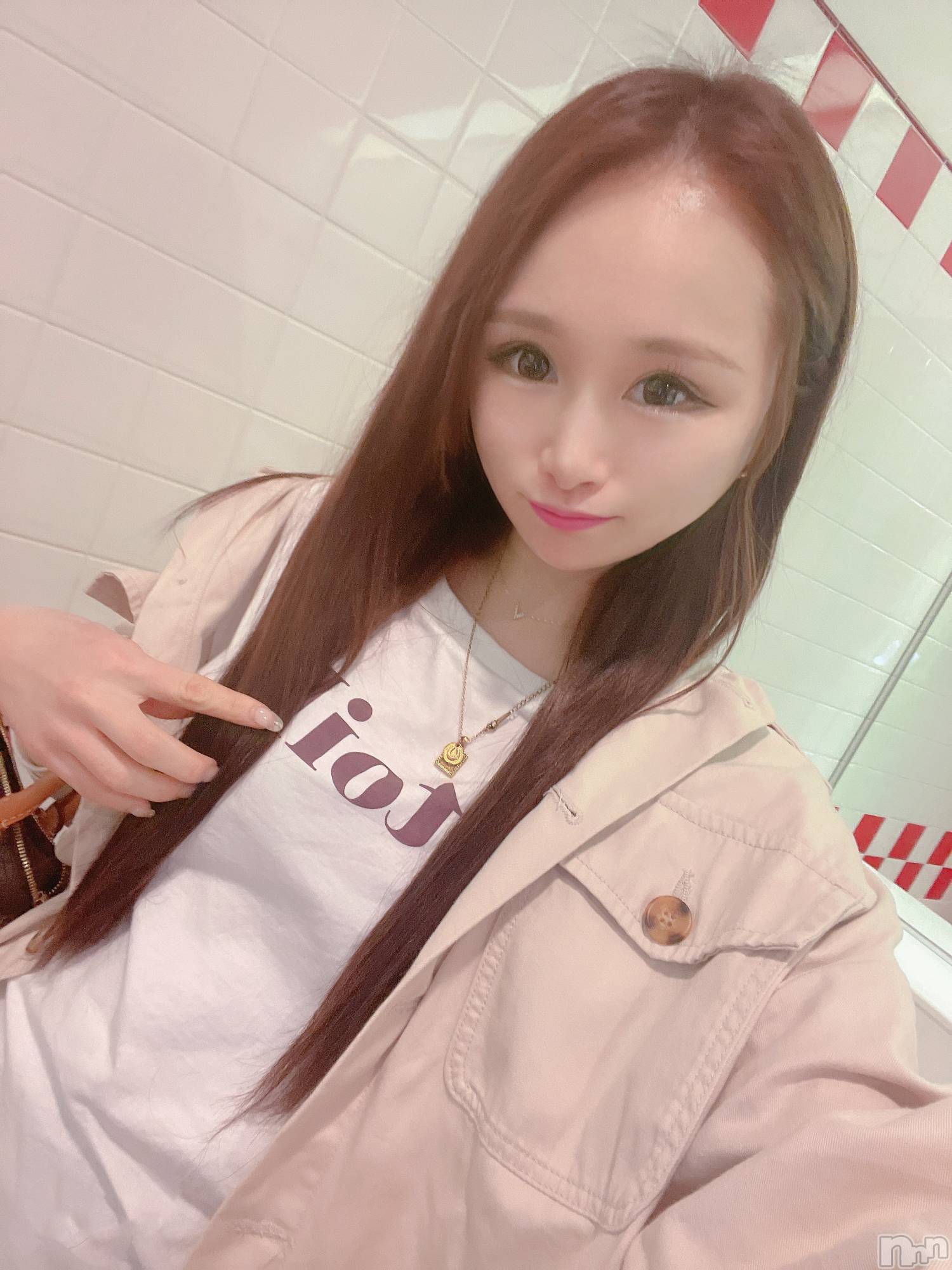 ȯĥХ顦La.DOUBLE(֥) 2023ǯ49̥֥֤䤹ߤϡ