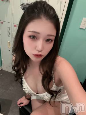 �����������Х��顦�����GRAND ROUGE(�����롼����) �ޤ椿��(99)��1��29���̥�֥����֤������٤줿��