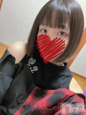 しんく(♪♪)(29) 身長162cm、スリーサイズB83(B).W56.H84。上越デリヘル HONEY(ハニー)在籍。