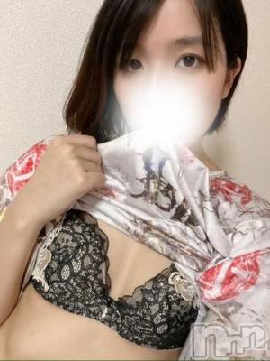 しんく(♪♪)(29) 身長162cm、スリーサイズB83(B).W56.H83。上越デリヘル HONEY在籍。