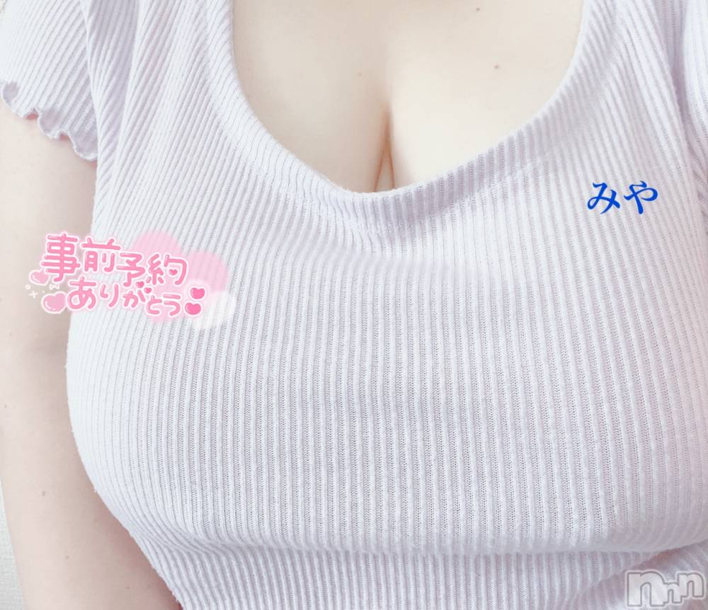 長岡デリヘル人妻楼　長岡店(ヒトヅマロウ　ナガオカテン) みや(30)の8月12日写メブログ「ずっと立ってる♡」