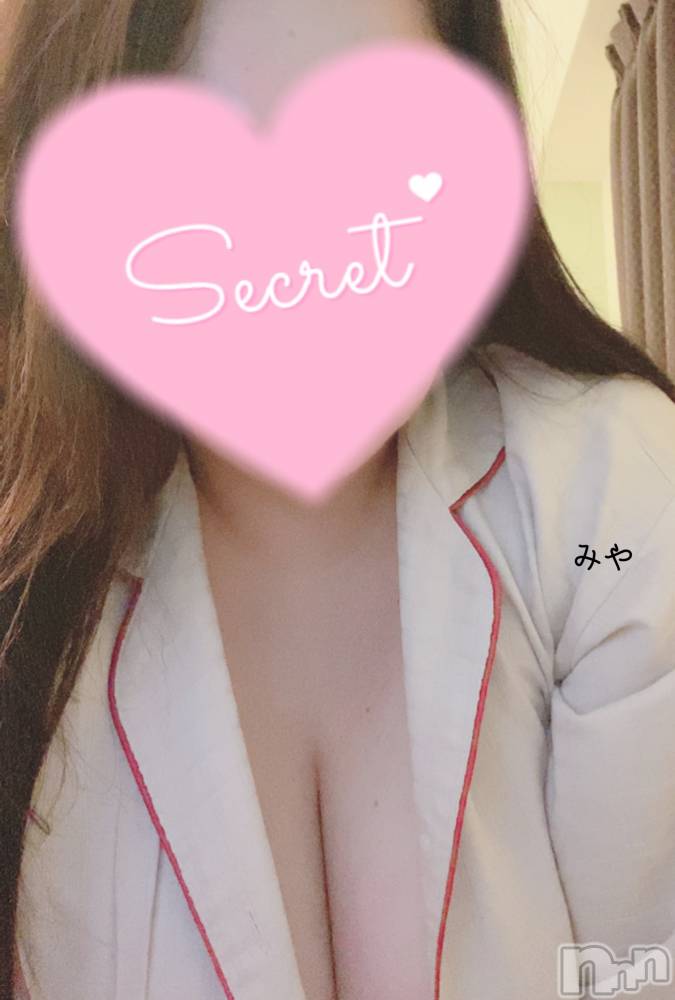 長岡デリヘル人妻楼　長岡店(ヒトヅマロウ　ナガオカテン) みや(30)の10月21日写メブログ「ノーブラ散歩」