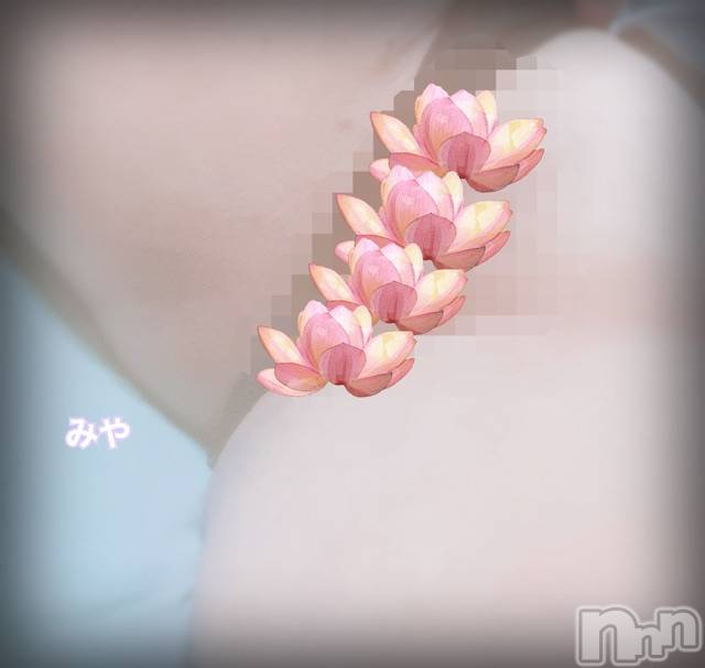 長岡デリヘル人妻楼　長岡店(ヒトヅマロウ　ナガオカテン) みや(30)の5月11日写メブログ「舌先を這わせたい」