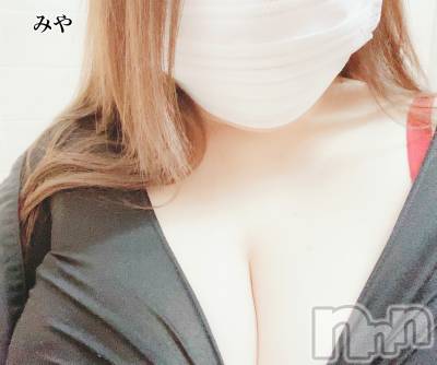 長岡デリヘル 人妻楼　長岡店(ヒトヅマロウ　ナガオカテン) みや(30)の6月4日写メブログ「公衆トイレで」