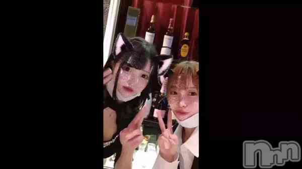 �������ۡ�She's my age��