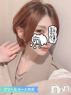 もぐ(A)(25) 身長156cm、スリーサイズB83(C).W59.H85。 A在籍。