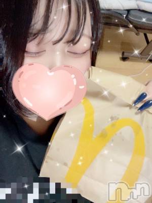 松本発デリヘル Revolution(レボリューション) まみ☆美乳Gカップ(20)の6月19日写メブログ「この時間のマックはギルティ…」