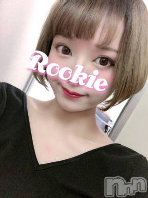 新人☆ろあ(18) 身長159cm、スリーサイズB83(C).W55.H82。長岡デリヘル ROOKIE(ルーキー)在籍。