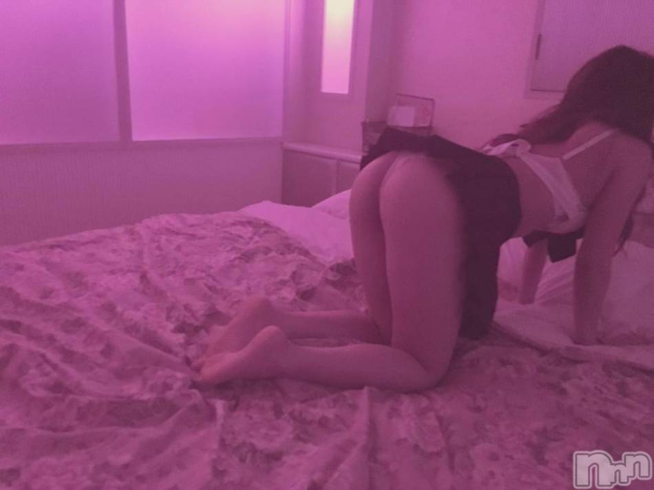 三条デリヘル(レディー)の2017年8月7日お店速報「ホテルで一緒に涼みましょ？裸で」