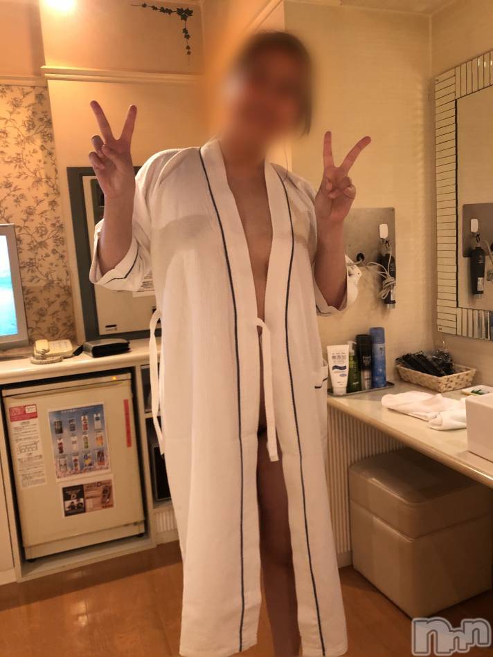 三条デリヘル(レディー)の2020年6月12日お店速報「スイマセン！！お知らせ遅くなりましたが15時～イケます」