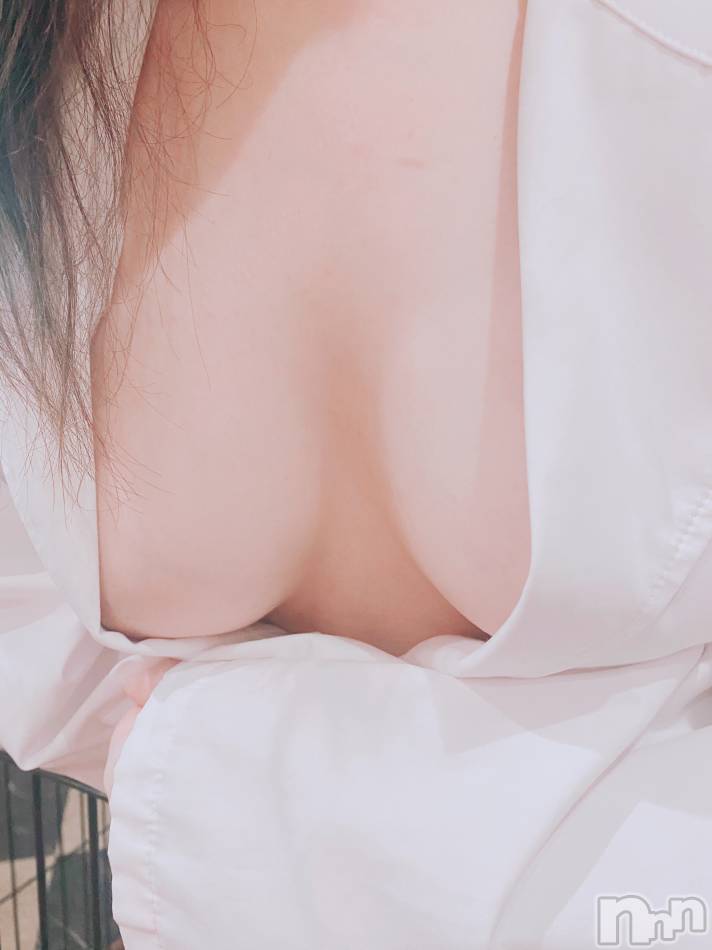 三条デリヘル(レディー)の2020年11月30日お店速報「みゆきちゃん、ひながたちゃんこれからご案内可能！！」