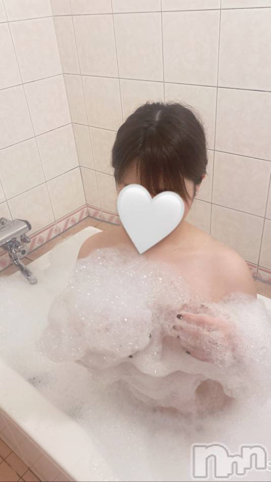 三条デリヘル(レディー)の2021年1月30日お店速報「可愛い子たちとイチャイチャしましょ♪」