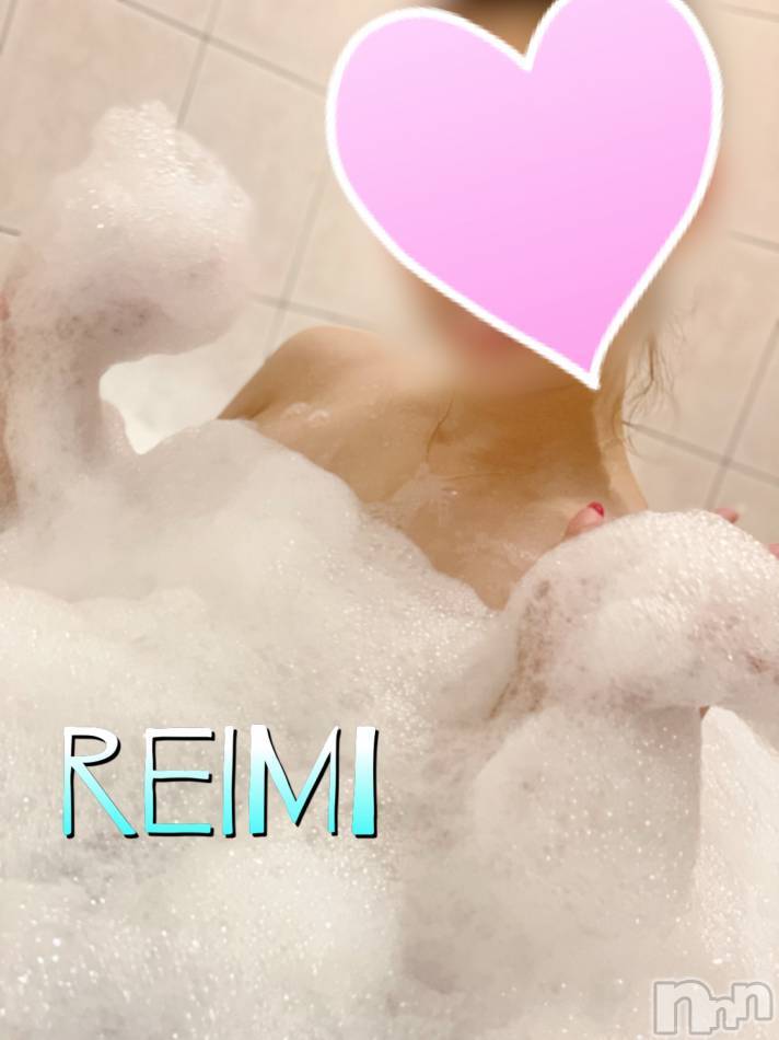 三条デリヘル(レディー)の2021年8月25日お店速報「激レアなシルバーGIRLが奇跡の出勤なんです」