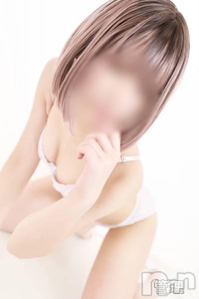 三条デリヘル(レディー)の2022年1月15日お店速報「明日２回目出勤かなでちゃん今ならまだ枠あります💡急いで予約しないと💦」