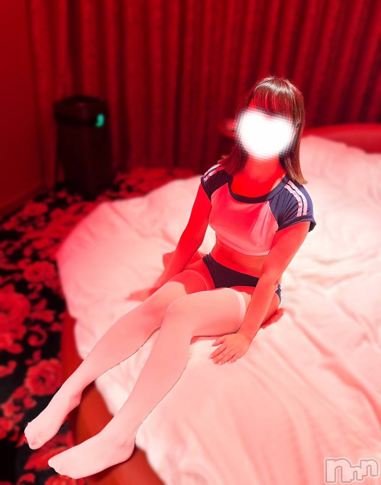 新潟手コキsleepy girl(スリーピーガール) しおりちゃん(23)の7月29日写メブログ「本日の空き状況❕」