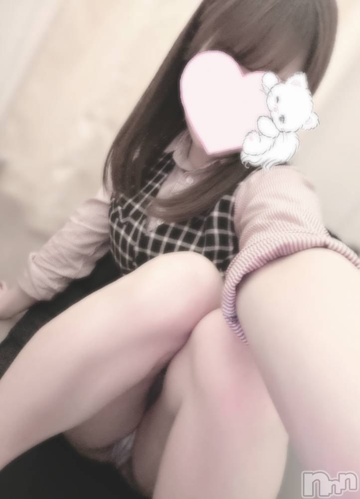 新潟手コキsleepy girl(スリーピーガール) しおりちゃん(23)の3月2日写メブログ「萌え声おねーさんに虐められたい人ー❔✋」