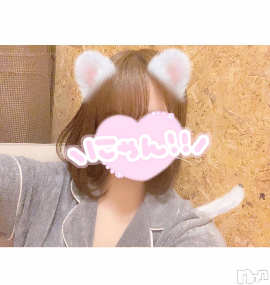 新潟手コキsleepy girl(スリーピーガール) しおりちゃん(23)の2月22日写メブログ「🥺🥺🥺🥺🥺🥺🥺🥺🥺🥺」