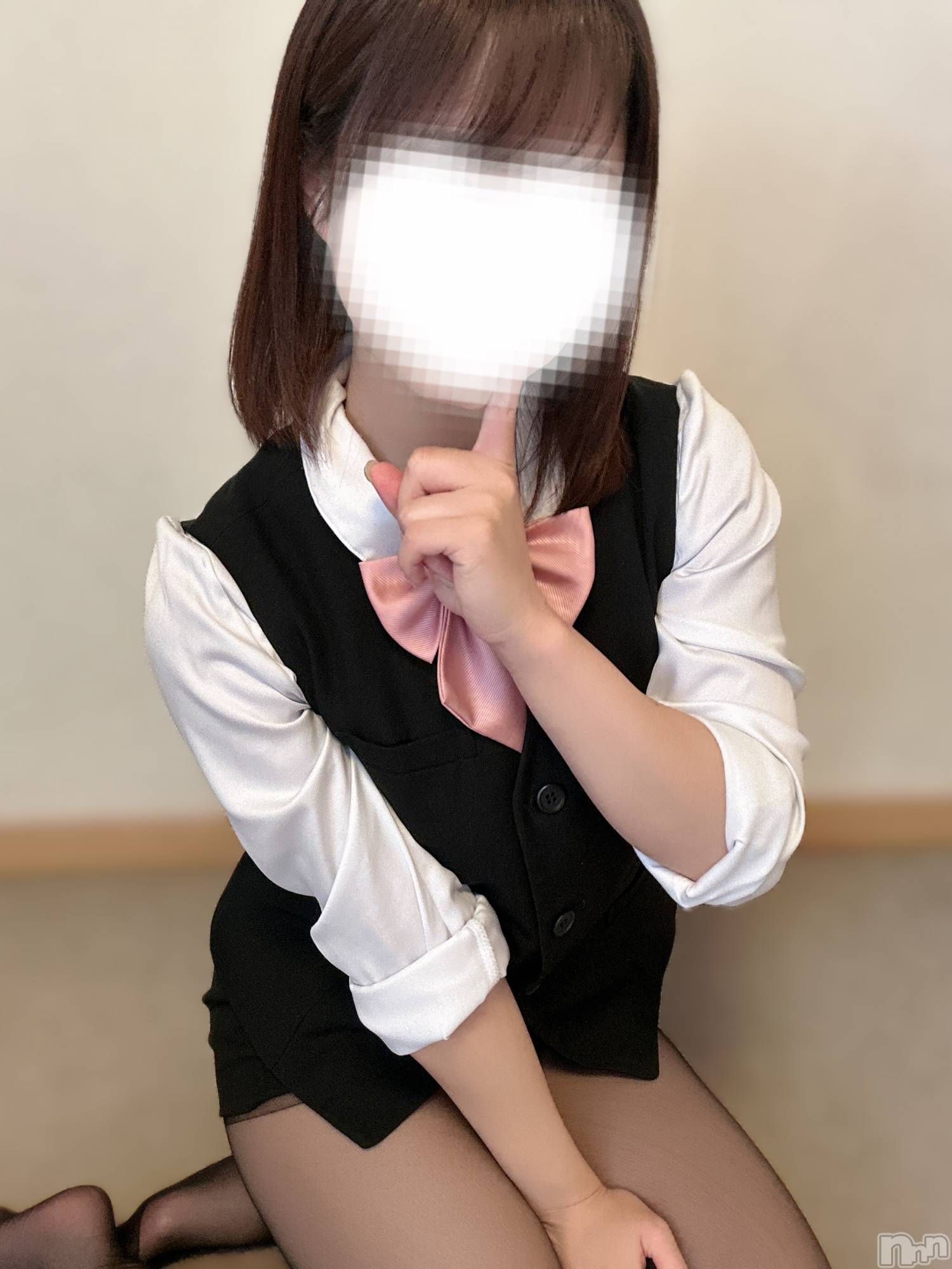 新潟手コキsleepy girl(スリーピーガール)しおりちゃん(23)の2024年10月18日写メブログ「いつもありがとうってコト❕」