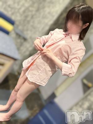 新潟手コキ sleepy girl(スリーピーガール) しおりちゃん(23)の6月14日写メブログ「着替え中🐶」
