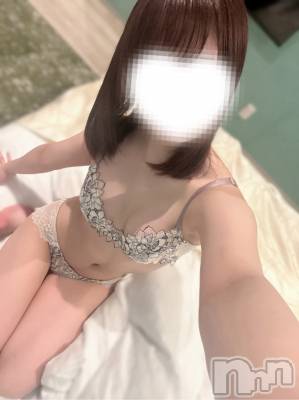 新潟手コキ sleepy girl(スリーピーガール) しおりちゃん(23)の11月25日写メブログ「お値段そのまま30分延長⬅️お得すぎ」