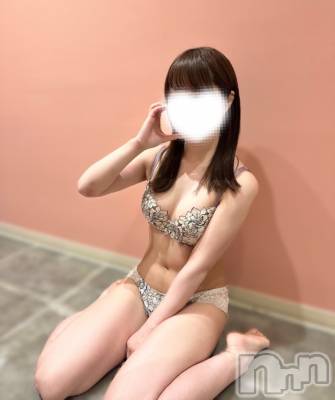 新潟手コキ sleepy girl(スリーピーガール) しおりちゃん(23)の5月4日写メブログ「しおりちゃーん！はーい！何が好きー？」