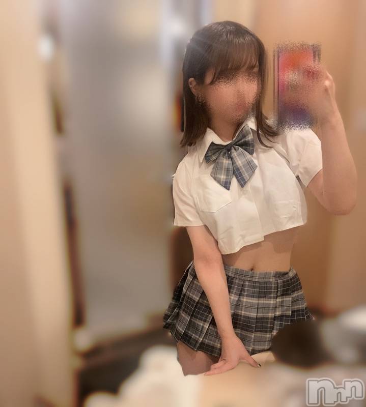 新潟手コキsleepy girl(スリーピーガール)しおりちゃん(23)の2023年5月26日写メブログ「- ̗̀ 𝚃𝚑𝚊𝚗𝚔 𝚢𝚘𝚞  ̖́-」