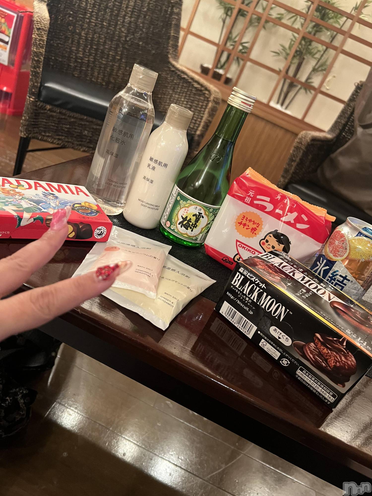 上越人妻デリヘル上越最安値！奥様Deli急便(ジョウエツサイヤスネ！オクサマデリキュウビン)超癒し系奥様 ももこ(37)の2025年1月3日写メブログ「30日のお礼①♡」