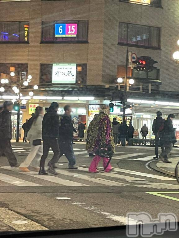 松本発デリヘル松本人妻隊(マツモトヒトヅマタイ) ゆりこ(43)の12月17日写メブログ「遠くからでも…」